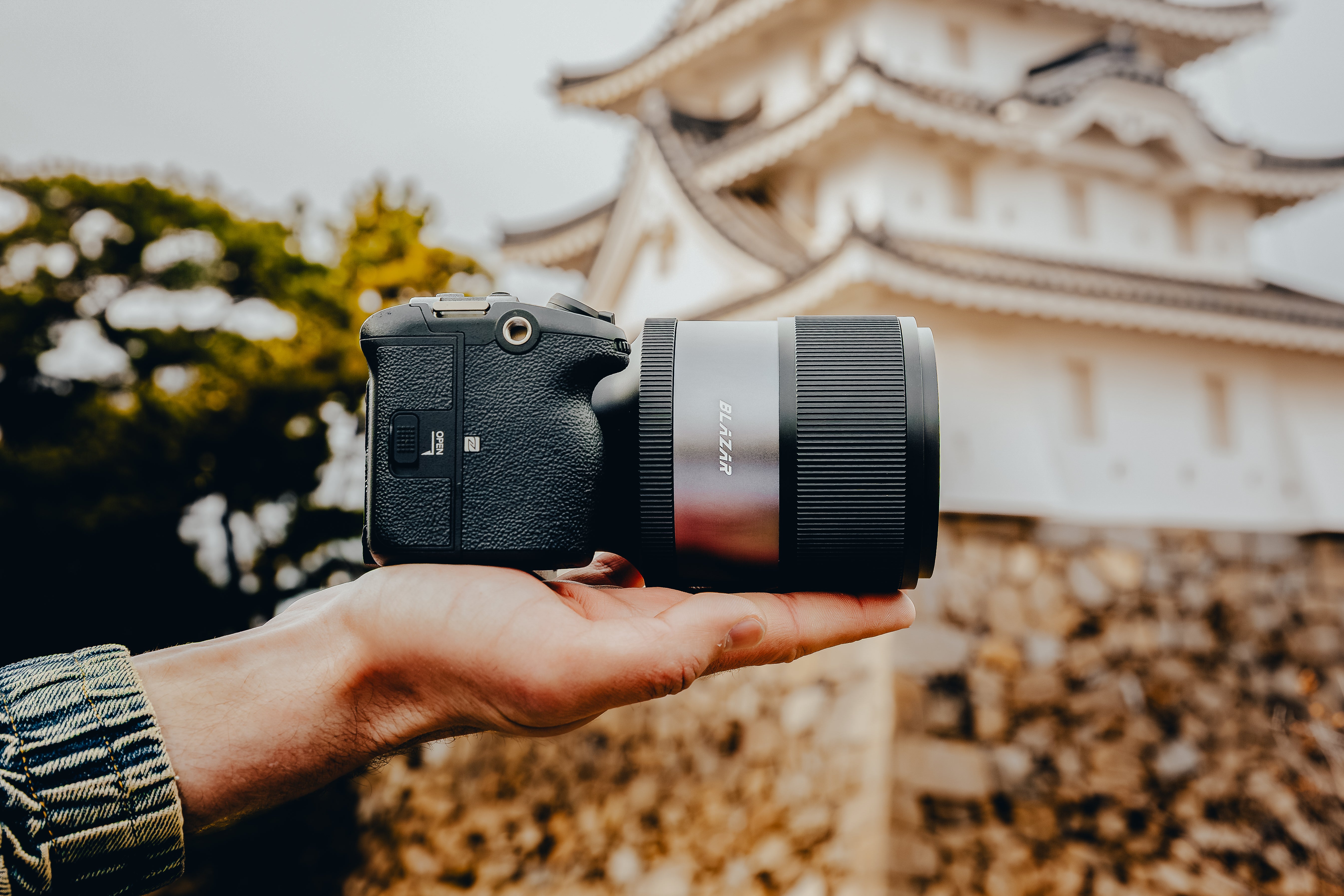 Talon 50mm T2.1 Full Frame 1.5X AF Anamorphic Lens (E)